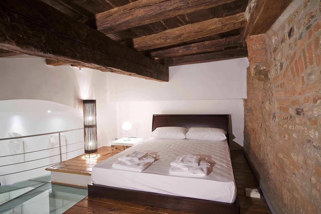 Апартаменты Loft Pandolfini Флоренция Номер фото