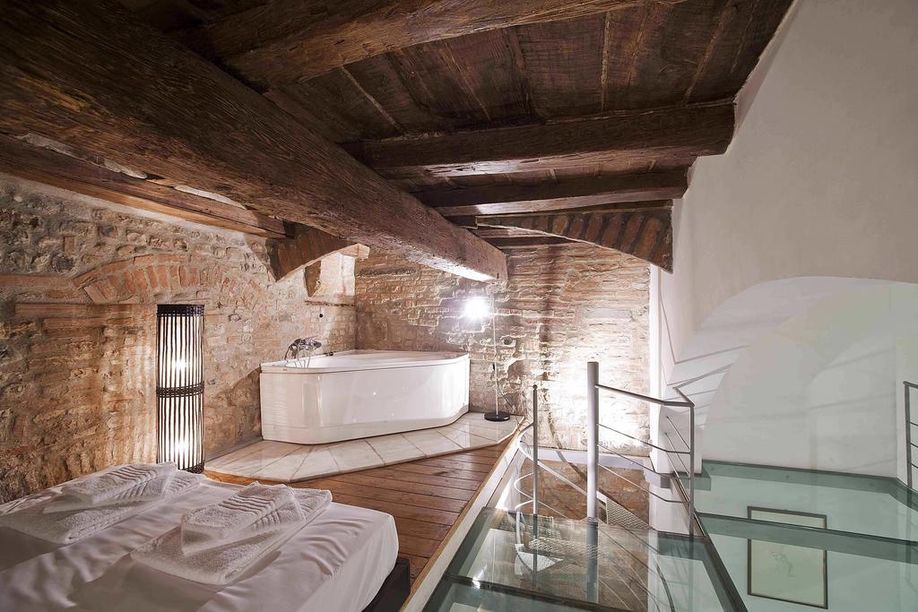 Апартаменты Loft Pandolfini Флоренция Номер фото